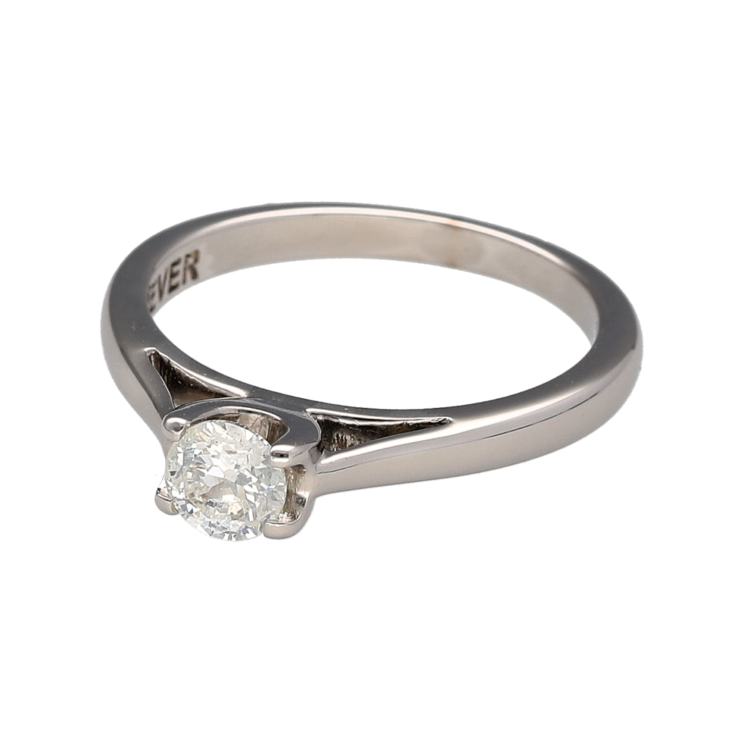 Add a timeless diamond piece to your jewellery collection with this pre-owned 18ct white gold solitaire ring, featuring a brilliant-cut diamond of approximately 0.39ct.

Design: The ring features a classic solitaire design, with a single brilliant-cut diamond forming the focal point for a simple and timeless appearance.
Material: Made from 18-carat white gold, the bright white finish provides a classic setting for the central diamond.