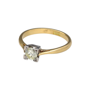 Preowned 18ct Yellow and White Gold & Diamond Square Set Brilliant Cut Solitaire Ring in size L with the weight 2.40 grams. The diamond is approximately 44pt with approximate clarity Si2 and colour M - O