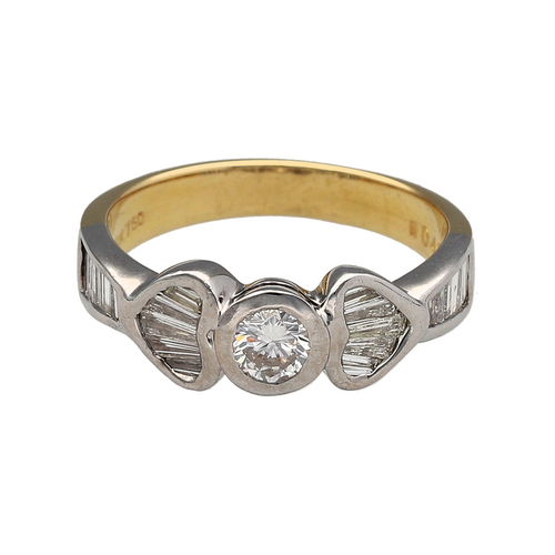 18ct Gold & Diamond Set Trilogy Ring
