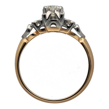 Load image into Gallery viewer, 18ct Gold &amp; Diamond Set Solitaire Ring
