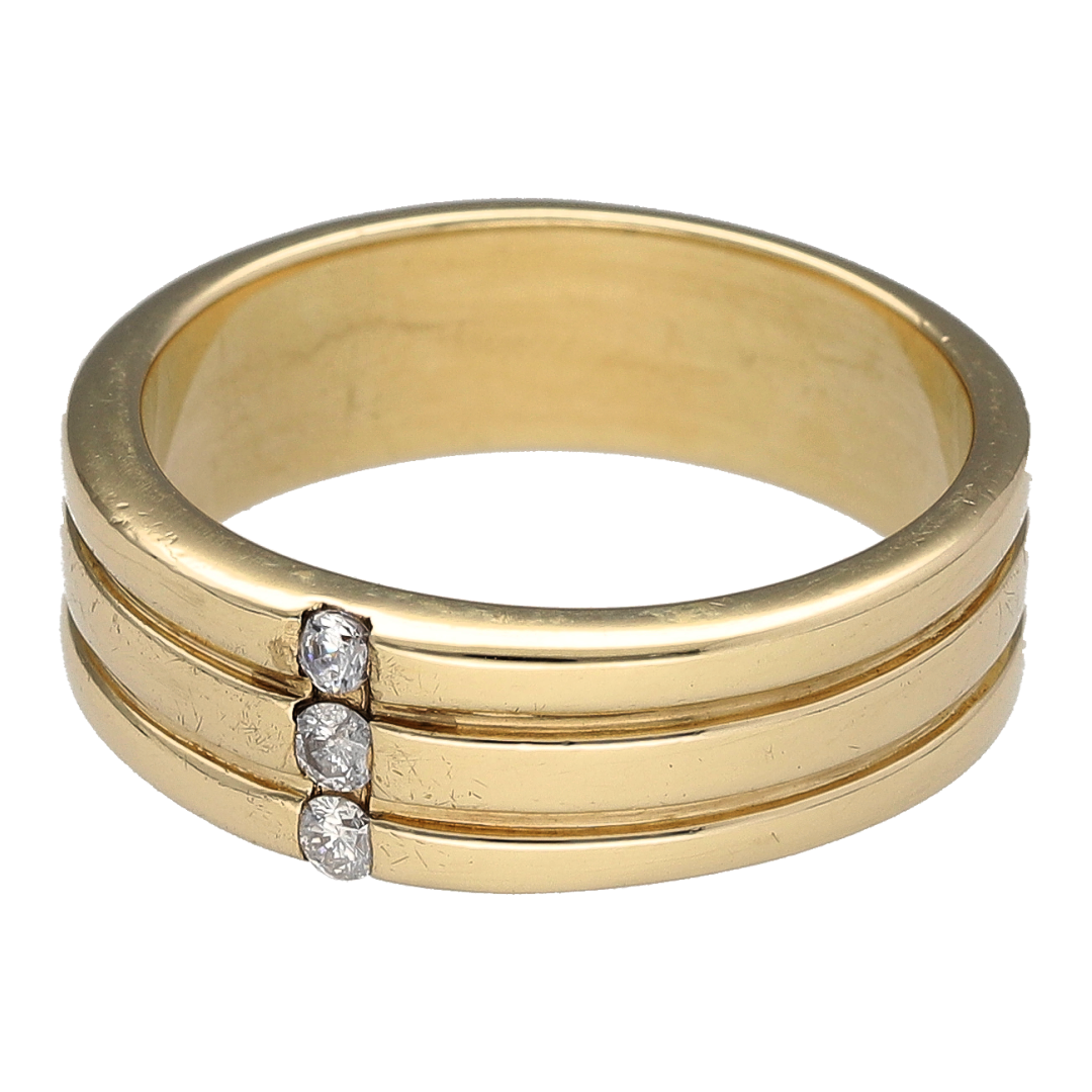 Make a statement with bold elegance and classic sparkle in this pre-owned 9ct yellow gold diamond set wide band ring—a substantial design with refined brilliance.

Design: The 7mm wide band features three brilliant-cut diamonds set vertically from top to bottom at the front, adding a sleek and eye-catching focal point.
Material: Made from 9-carat yellow gold, the polished finish enhances the warm tone of the gold and the sparkle of the diamond accents.
