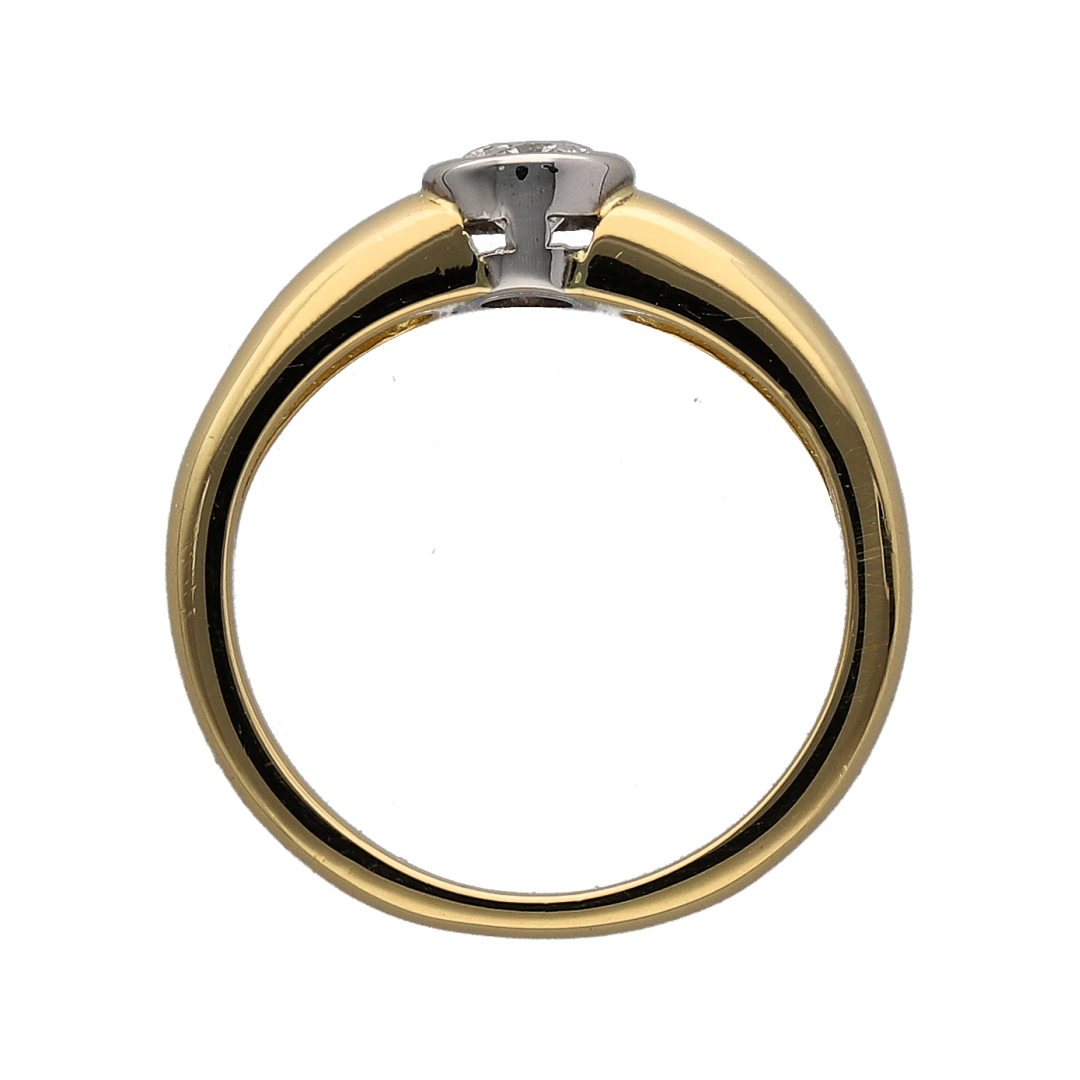 18ct Gold & Diamond Set Solitaire Ring
