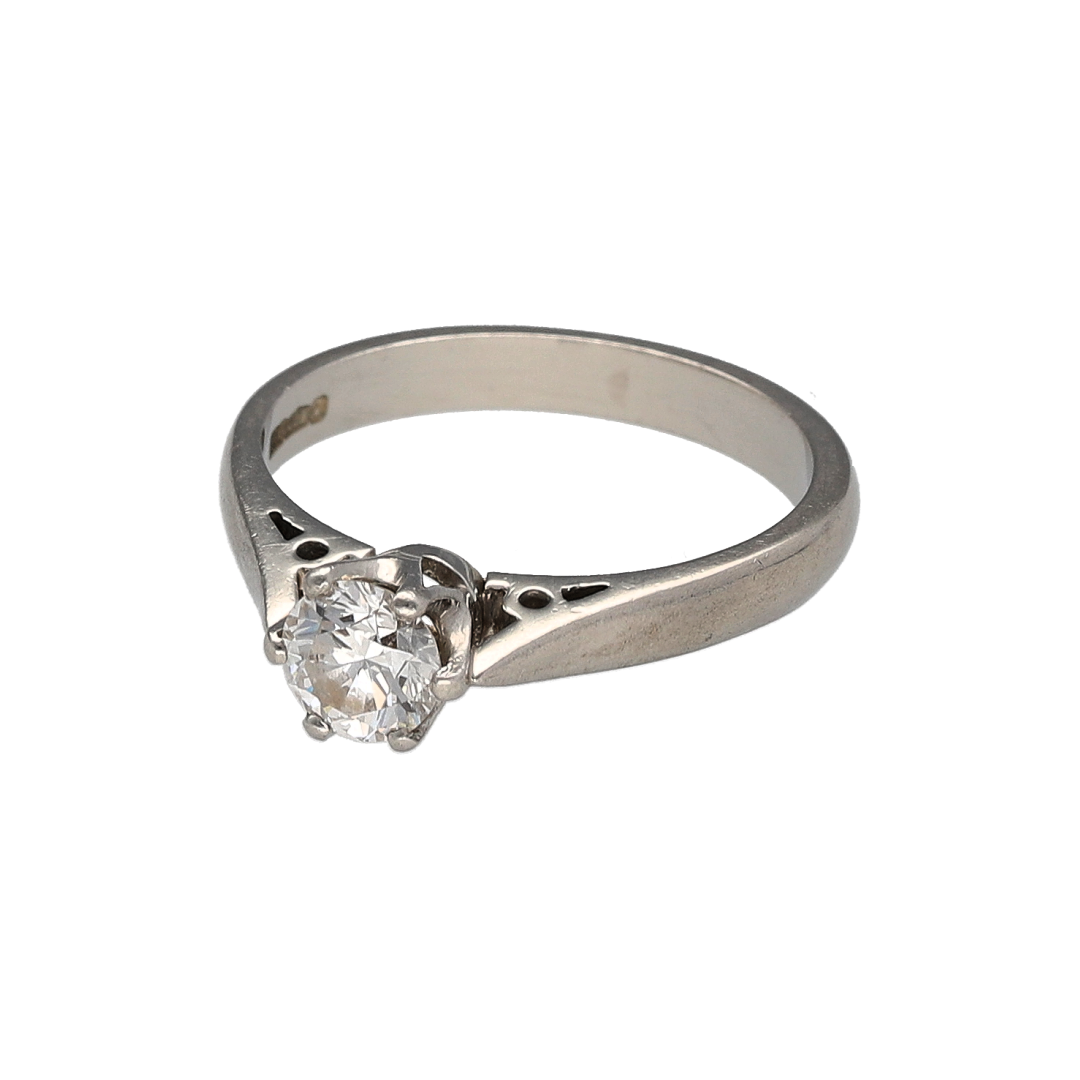 Celebrate timeless luxury with this pre-owned platinum diamond solitaire ring, a classic design that showcases the enduring beauty of a single sparkling stone.

Design: The ring features a brilliant-cut diamond of approximately 0.50ct, displayed in a traditional solitaire setting for maximum brilliance.
Material: Made in platinum, the polished finish provides a bright, durable backdrop that enhances the fire of the diamond.