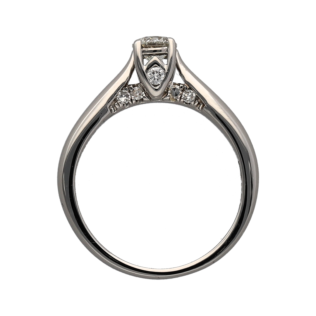 18ct White Gold & Diamond Set Solitaire Ring