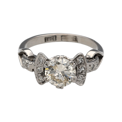 18ct White Gold & Diamond Set Solitaire Ring