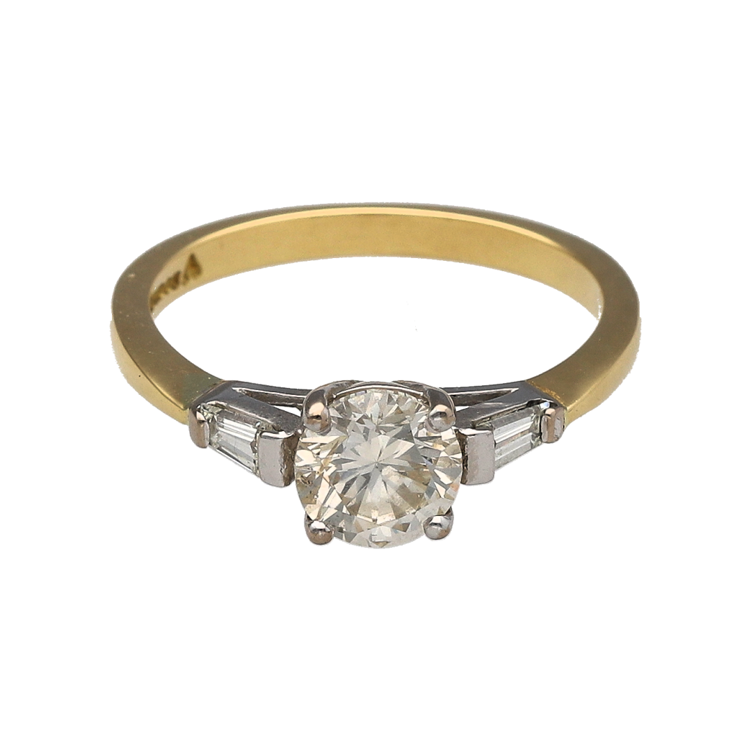 18ct Gold & Diamond Set Solitaire Ring