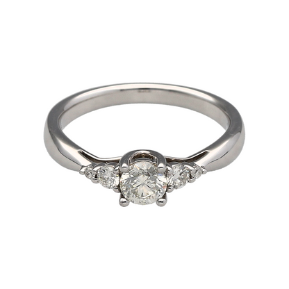 18ct White Gold & Diamond Set Solitaire Ring