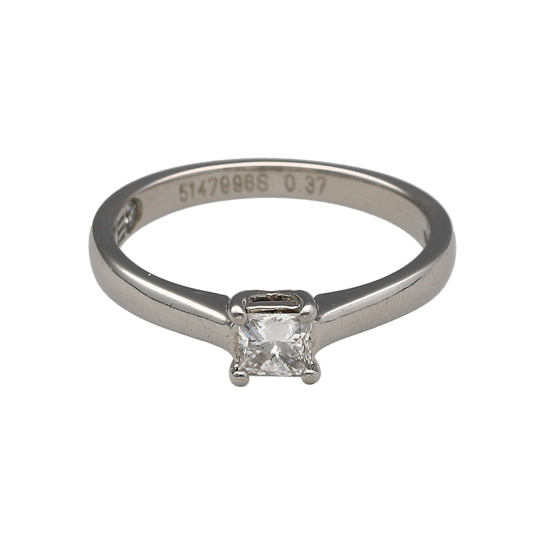 Platinum & Diamond Set Solitaire Ring