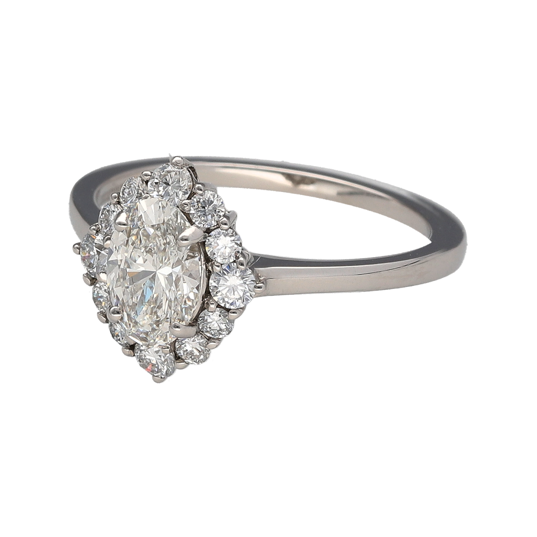 Add exceptional brilliance and contemporary luxury to your jewellery collection with this pre-owned platinum lab grown diamond cluster ring, featuring an impressive oval centre stone surrounded by sparkling diamonds for maximum impact—perfect for special occasions, gifting, or sophisticated everyday wear.

Design: The ring showcases a stunning oval lab grown diamond centre stone weighing approximately 0.98ct to 1.00ct, surrounded by a halo of brilliant cut diamonds that enhance its size and sparkle.