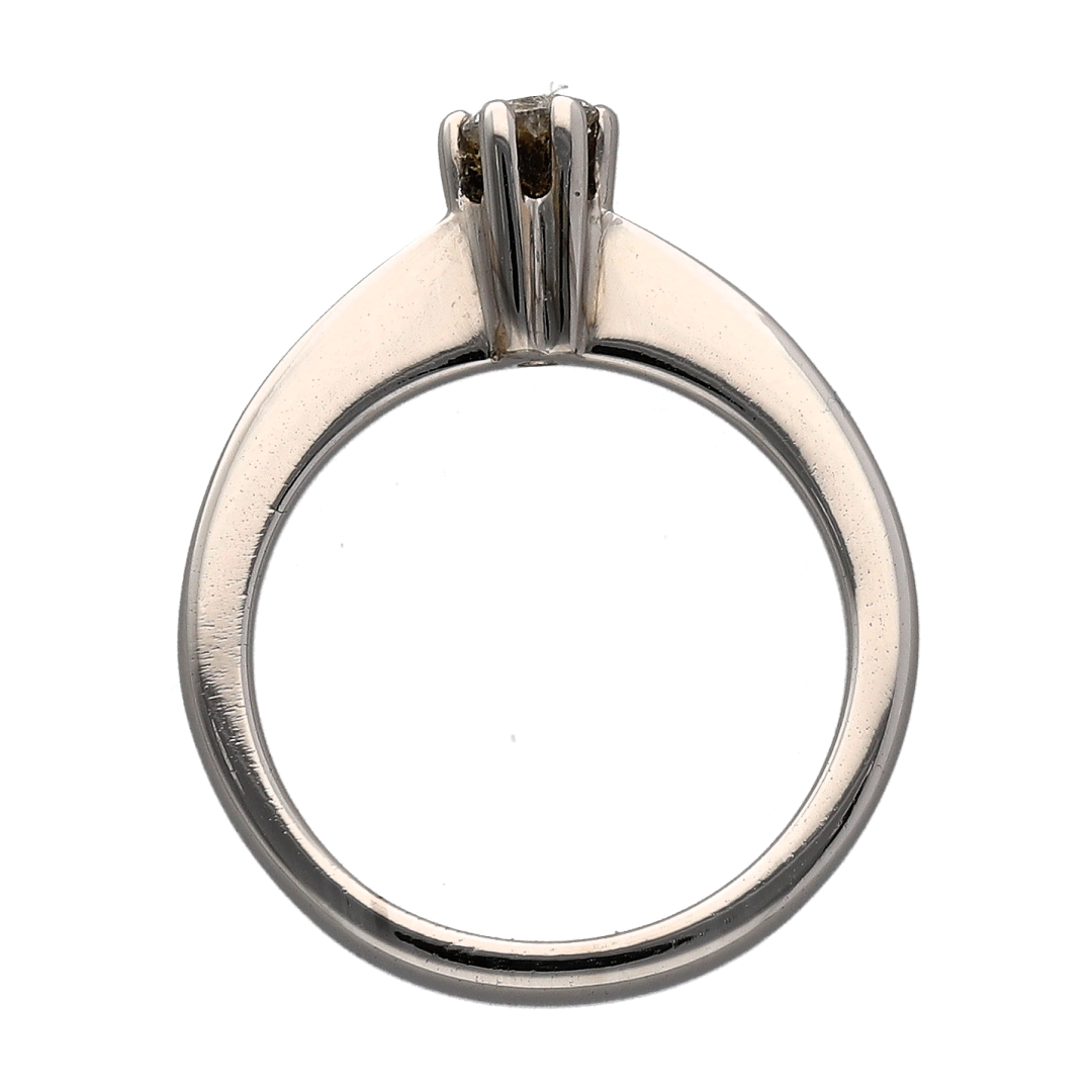 18ct White Gold & Diamond Solitaire Ring