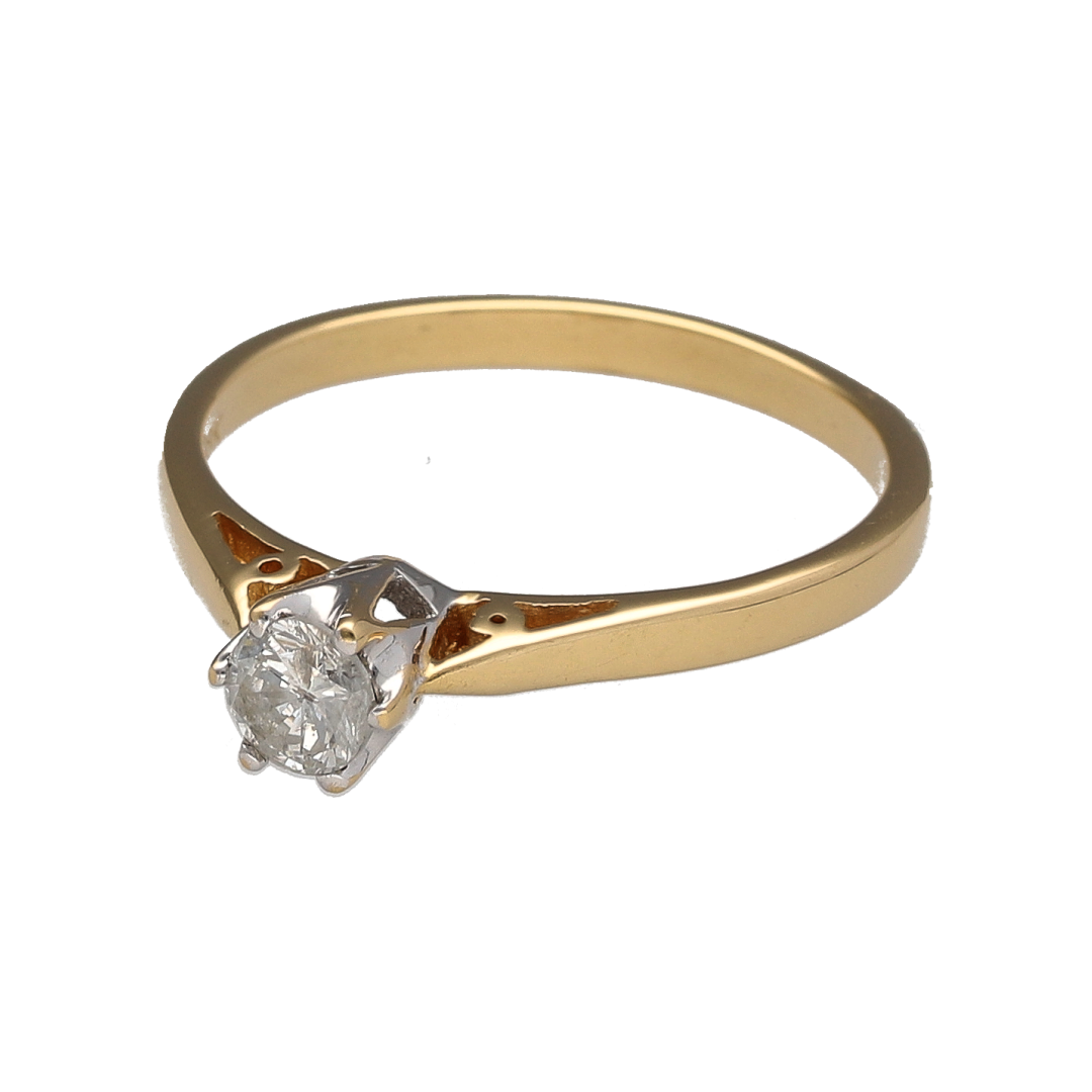 Celebrate timeless elegance and classic sophistication with this pre-owned 18ct yellow gold diamond solitaire ring. Featuring a sparkling brilliant-cut diamond in a traditional solitaire setting, this beautiful ring is a timeless choice for an engagement ring, anniversary gift, or a treasured addition to any fine jewellery collection.

Design: The ring showcases a single brilliant-cut diamond of approximately 0.33ct, allowing the stone to take centre stage and display its natural brilliance and fire.