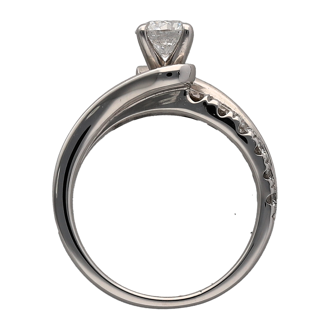 18ct White Gold & Diamond Solitaire Ring