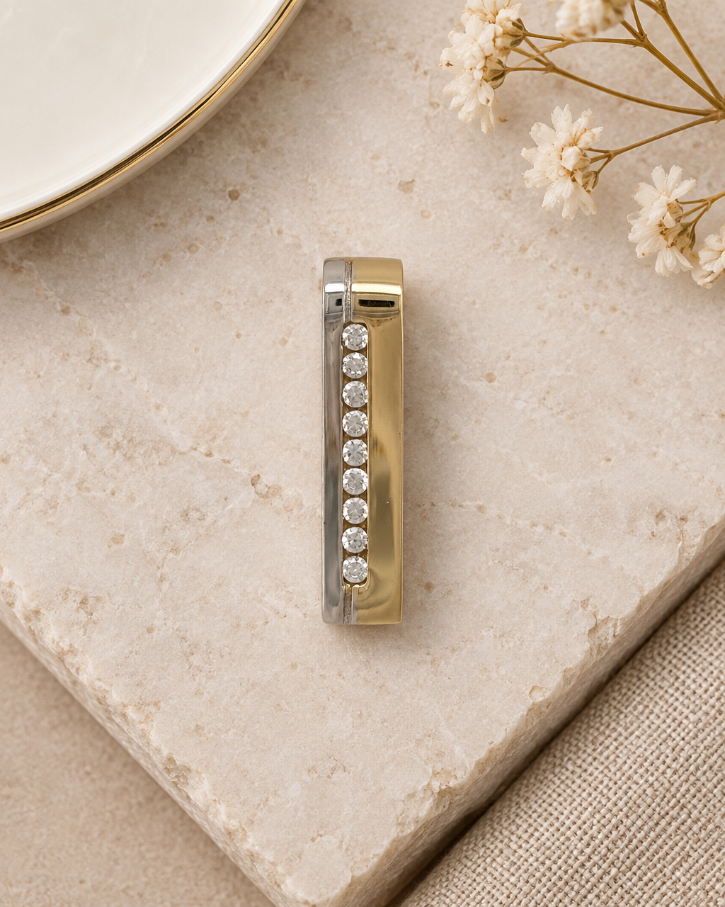 9ct Gold & Cubic Zirconia Bar Pendant