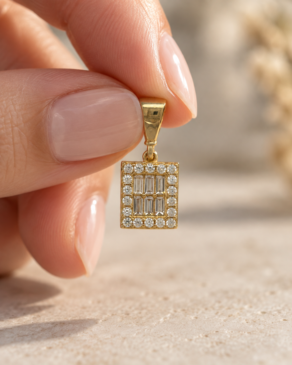 9ct Gold & Cubic Zirconia Cluster Rectangle Pendant