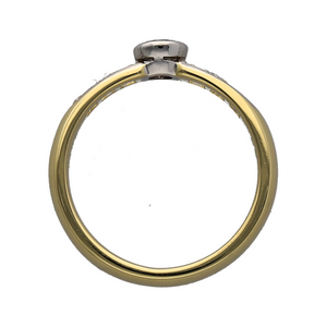 18ct Gold & Diamond Set Solitaire Ring