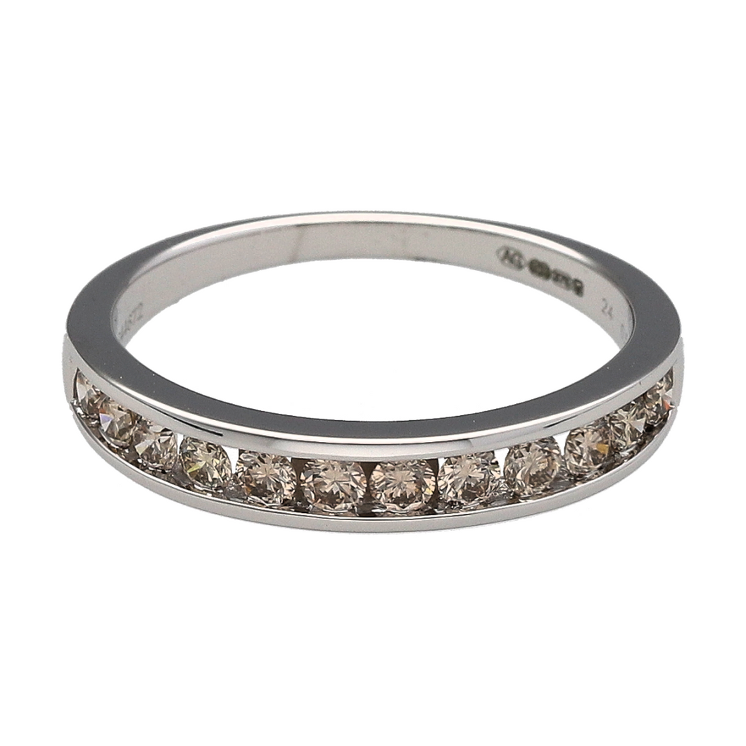 New 9ct White Gold & Diamond Set Band Ring