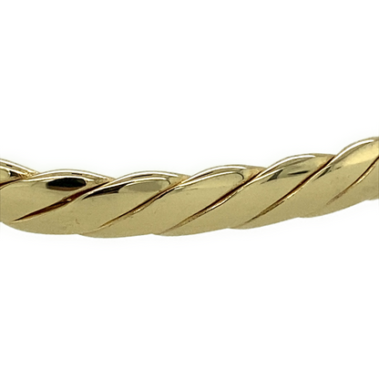 New 9ct Yellow Gold with White Gold detail Twisted Children's Bangle with the weight 12.90 grams and diameter 5.1cm at the longest length