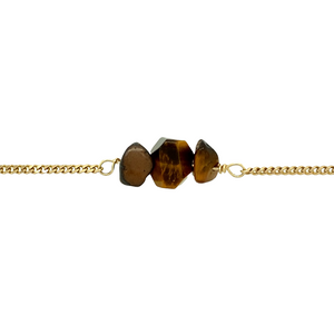 New 9ct Yellow Gold & Tigers Eye Stones on an 18" curb chain with the weight 5.40 grams. The center tigers eye stone is approximately 8mm by 8mm and the center stones are approximately 7mm by 5mm. Tigers eye is said to support wellness and is grounding. It encourages your confidence, clarity and focus