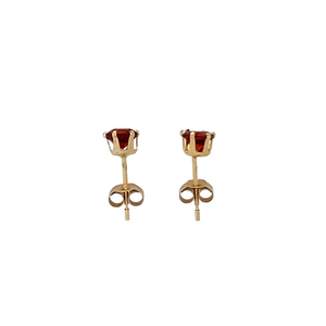 New 9ct Gold & Garnet Stud Earrings