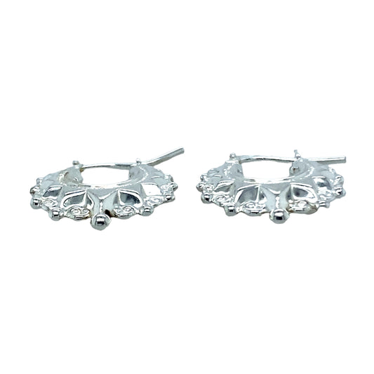 New 925 Silver Fancy Circle Creole Earrings with the weight 1.10 grams. Each earring is 1.5cm by 1.7cm 