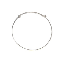 Load image into Gallery viewer, 925 Silver D/C Kiss Expander Bangle
