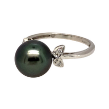 Load image into Gallery viewer, Preowned 9ct White Gold Diamond &amp; Grey Pearl Set Dress Ring in the size O with the weight 2.9 grams. The pearl has a diameter of 10mm.
