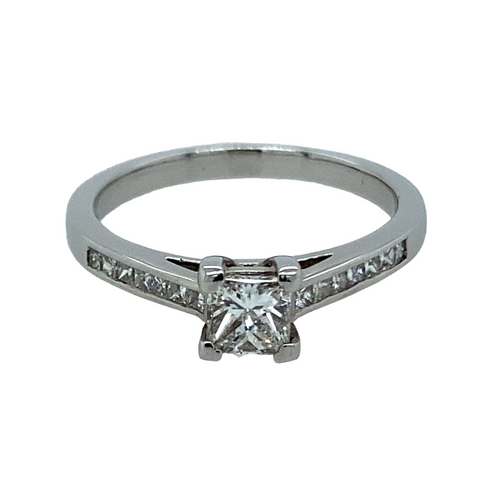 18ct White Princess Cut Diamond Solitaire Ring