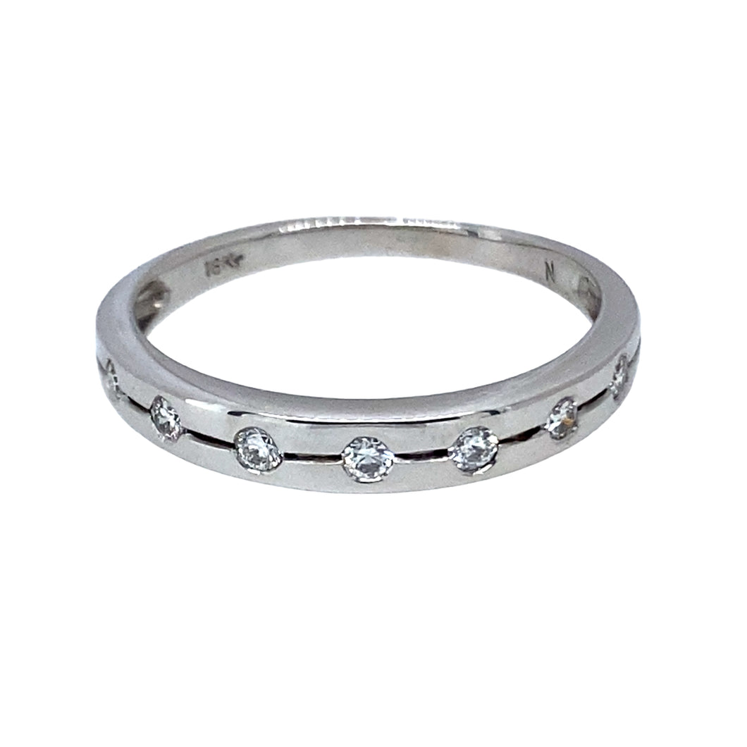 18ct White Gold & Diamond Set Band Ring