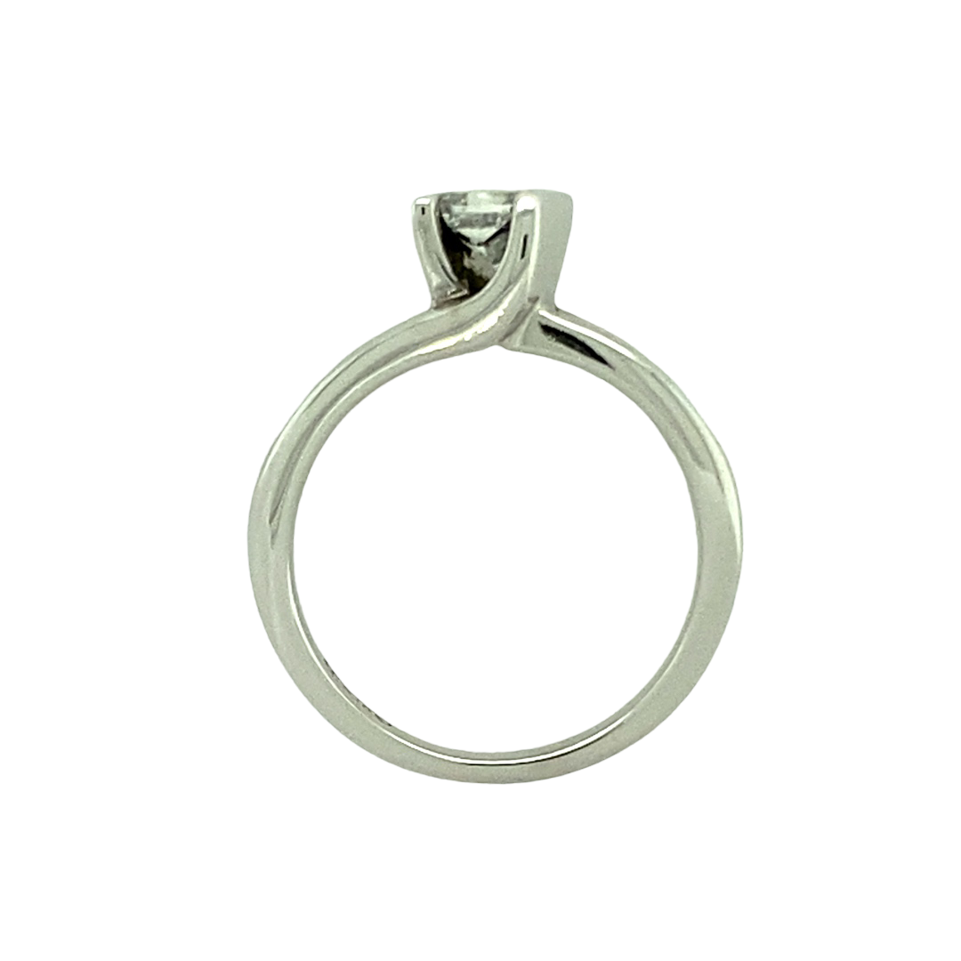 18ct White Gold & Diamond Princess Cut Solitaire Ring