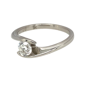 Preowned 9ct White Gold & Diamond Set Twist Solitaire Ring in size L with the weight 2.30 grams. The Diamond is approximately 40pt with approximate clarity Si2 and colour J - K