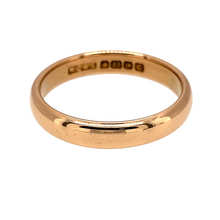 Load image into Gallery viewer, Preowned 22ct Yellow Gold 3mm Wedding Band Ring in size P with the weight 5.20 grams
