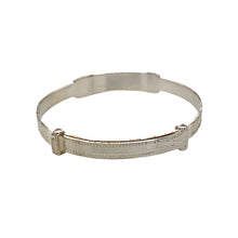 Load image into Gallery viewer, A New Silver Millgrain Edge Identity Expander Bangle with the weight 4.50 grams. The identity section is approximately 6.5mm wide and the rest of the bangle is 4mm wide. The bangle diameter is 4.1cm when closed and is 5.2cm when fully expanded
